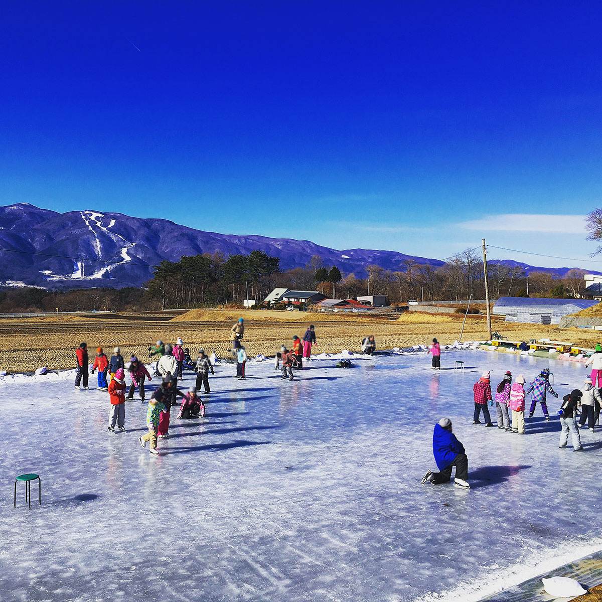 富士見町の暮らし〜標高1080mにある天然氷のスケート場
